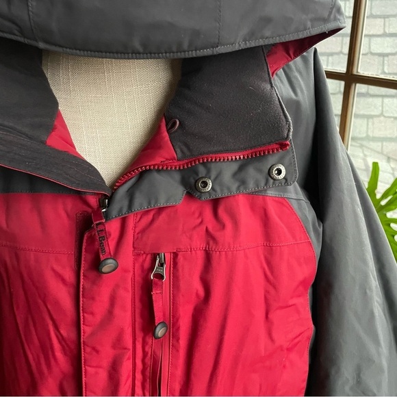 LL Bean Men’s Red & Grey Hooded Ski Parka - Picture 12 of 12